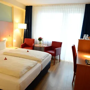 hotel-national-duesseldorf.dusseldorf-hotel.net/